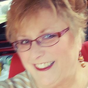 Meet your Posher, Jackie